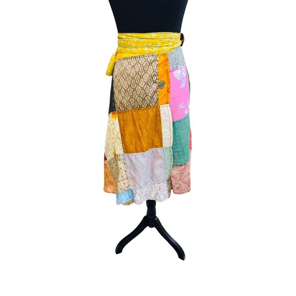 Vintage Boho Cottagecore Patchwork 100% Silk Wrap Skirt By Greater Good Retro - Picture 7 of 7